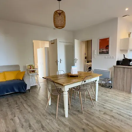 La Magie De Carnot Meublé De Tourisme 3 étoiles Appartement